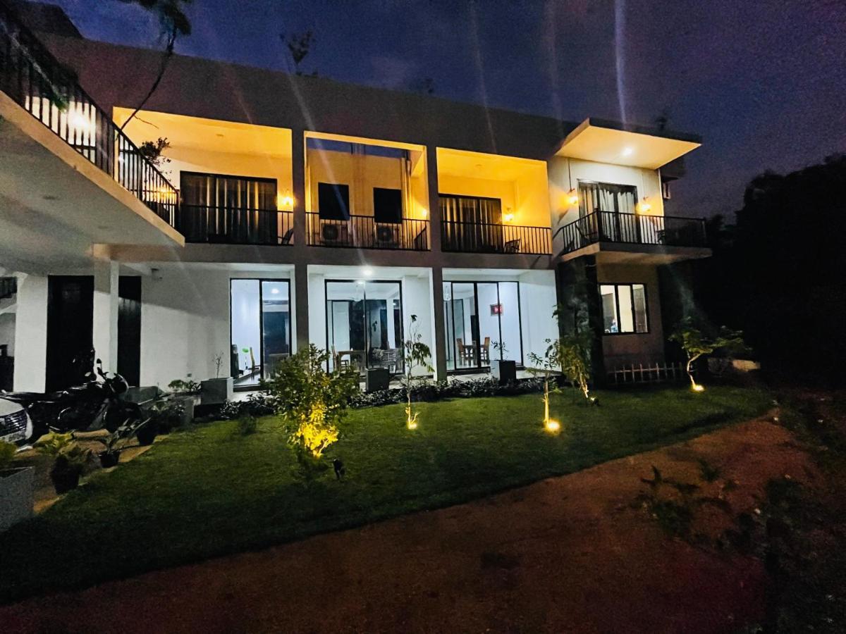 Black Mustang Hotel Dambulla Exterior photo